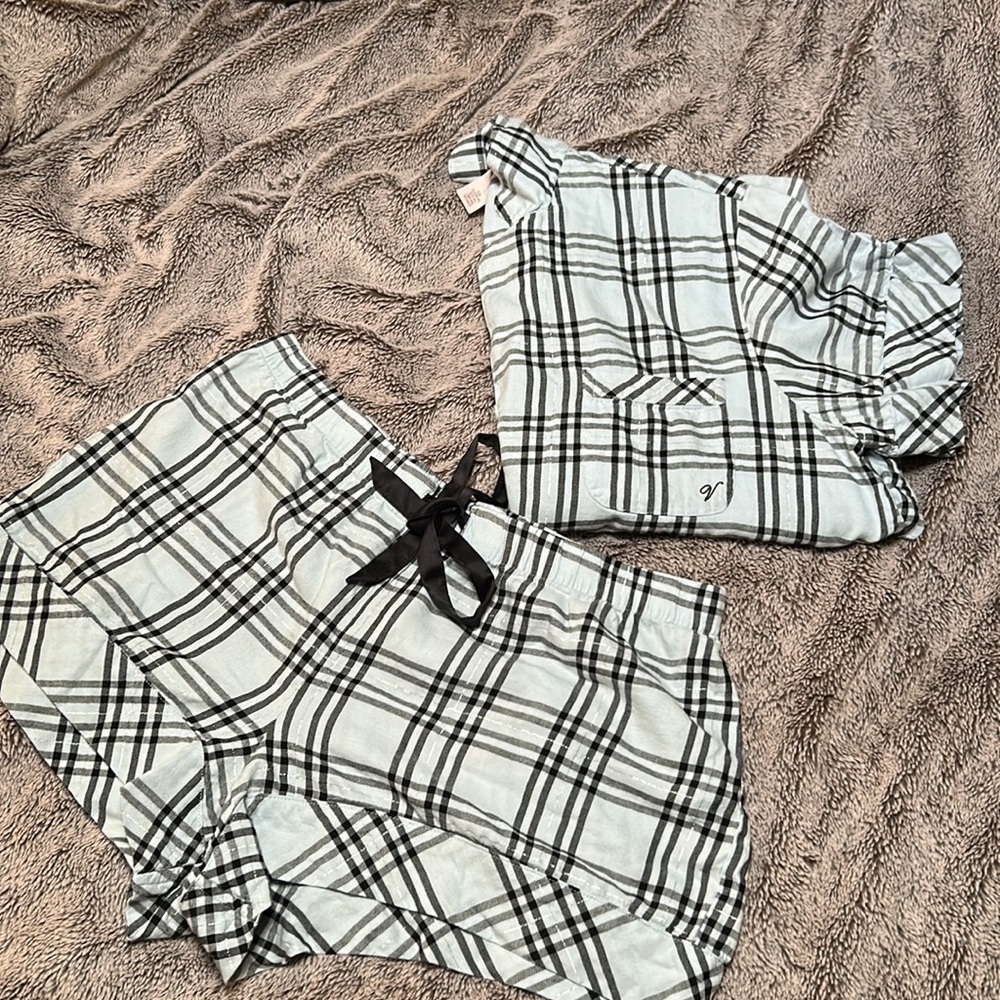 2-pc Blue Plaid Victorias Secret Matching Pajamas Set